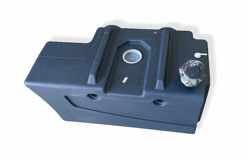 03002120000_1AT6hnnRJvWn2O Multicar M30 Fumo Kraftstofftank