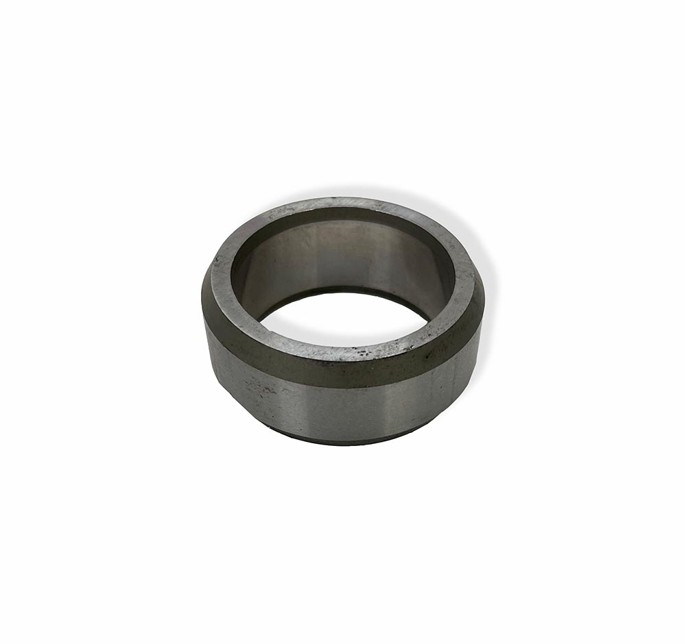 4006222 Multicar M25 M26.0/1/2 Distanzbuchse unten