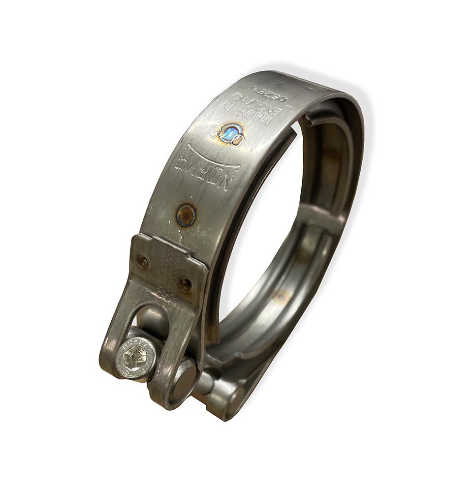 00009930040E_27xjbGRAJ7jCD6 Multicar M30 E5 M31 E5 Schelle Turbolader